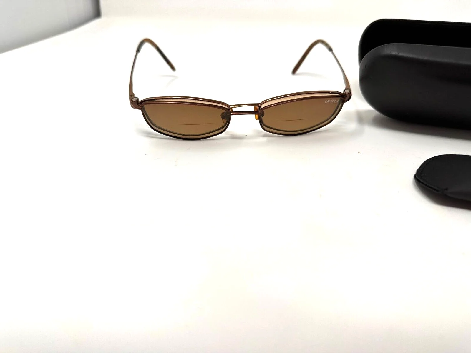 Easy Clip Frames with Clip-on Sun Glasses and Hard and Soft Cases S2407 2