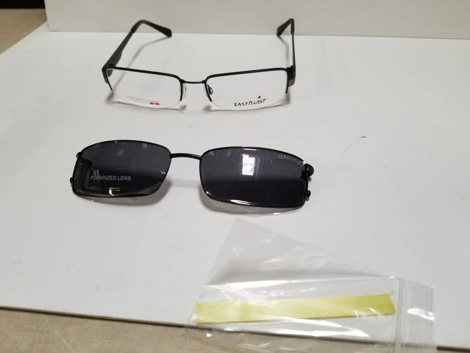 EASYTWIST EYEGLASSES, POLARIZED MAGNETIC CLIP-ON PATENTED TECHNOLOGY CT207 New