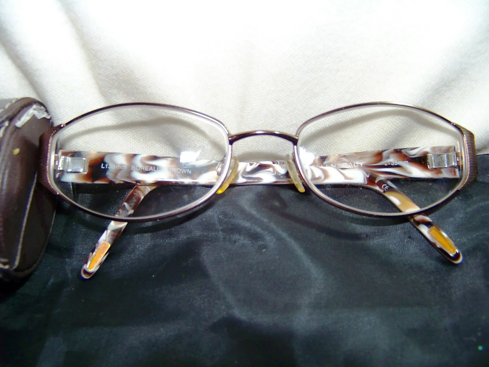 ELLEN TRACY Eyeglasses Frame Petite 32-18-132 Copper / Brown & Borealis / Brown