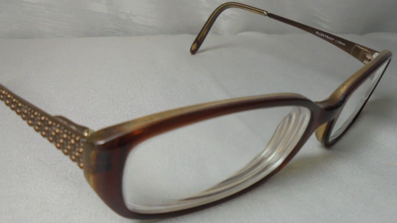 Ellen Tracy L135mm Vitreous Brown Laminate Petite Fit Prescription Eyeglasses 2