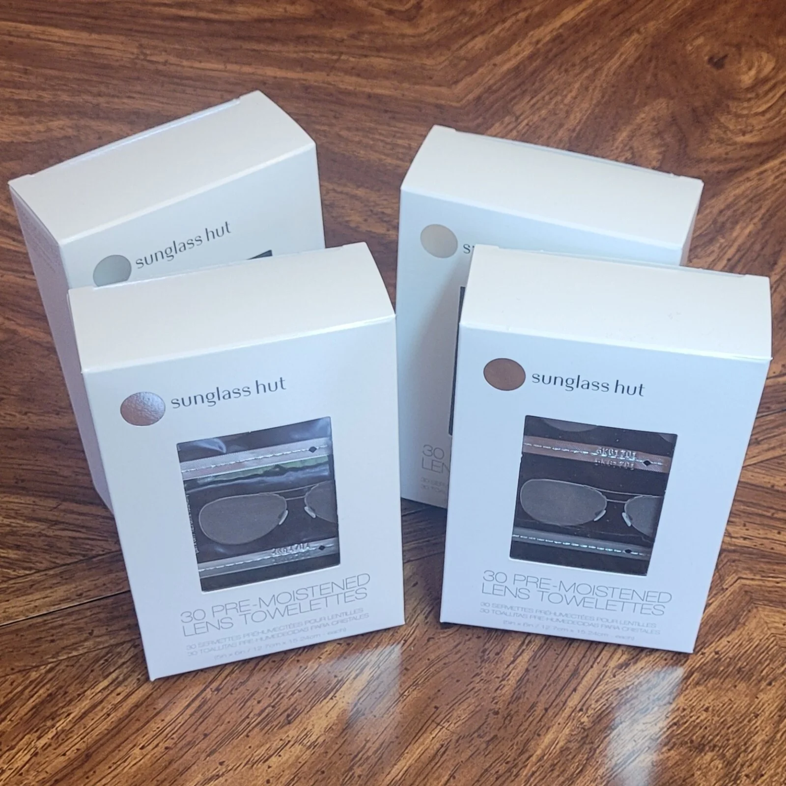EYE GLASS LENS CLEANER - 120 Cleaning Wipes - Screen, camera, phone, sun glasses
