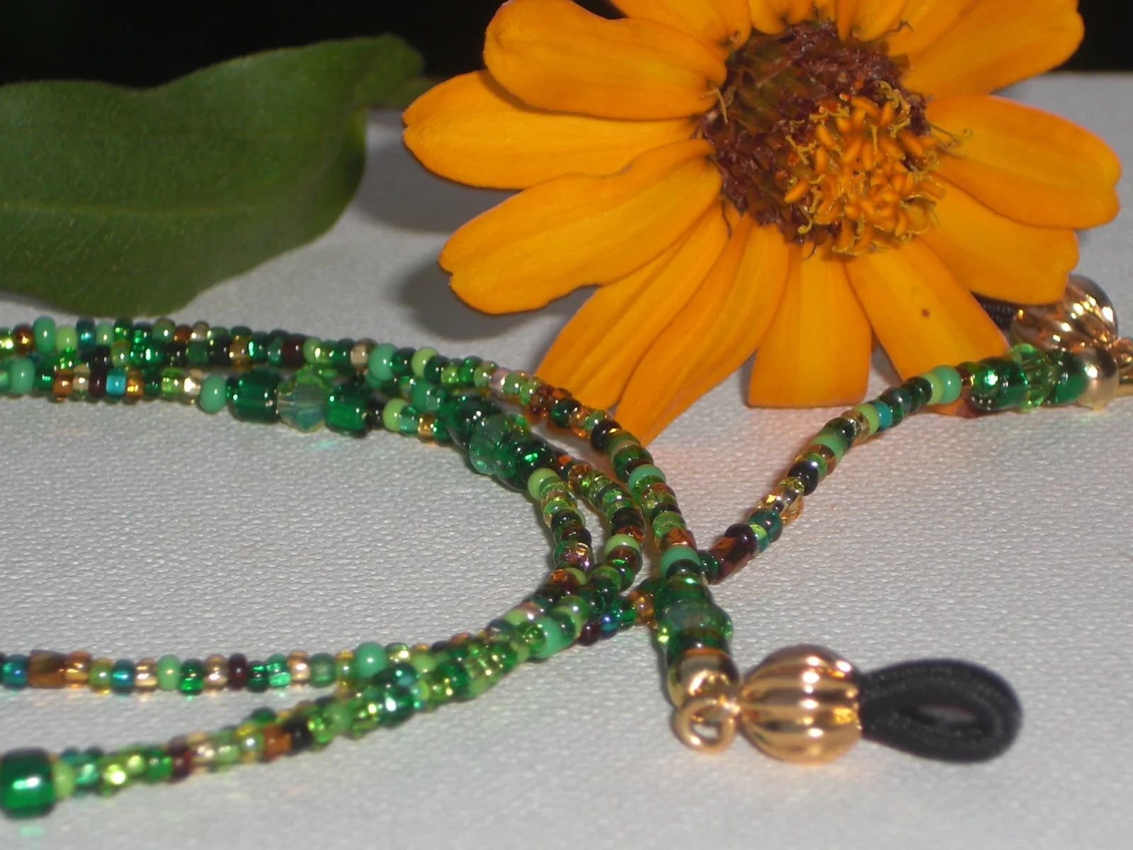 Eyeglass Chain~Green/Gold Mix~Crystal Accents~GP Fancy Ends~28