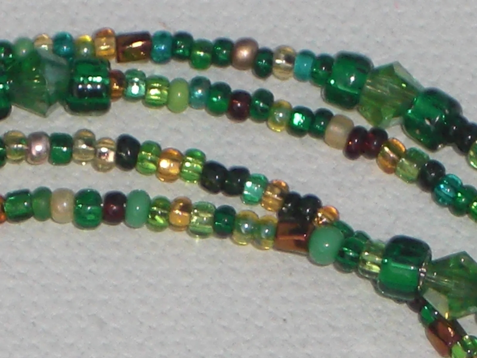Eyeglass Chain~Green/Gold Mix~Crystal Accents~GP Fancy Ends~28 3