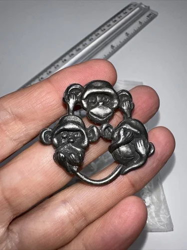 Eyeglass Holder Badge Pin Magnetic Monkey See hear speak no evil 2