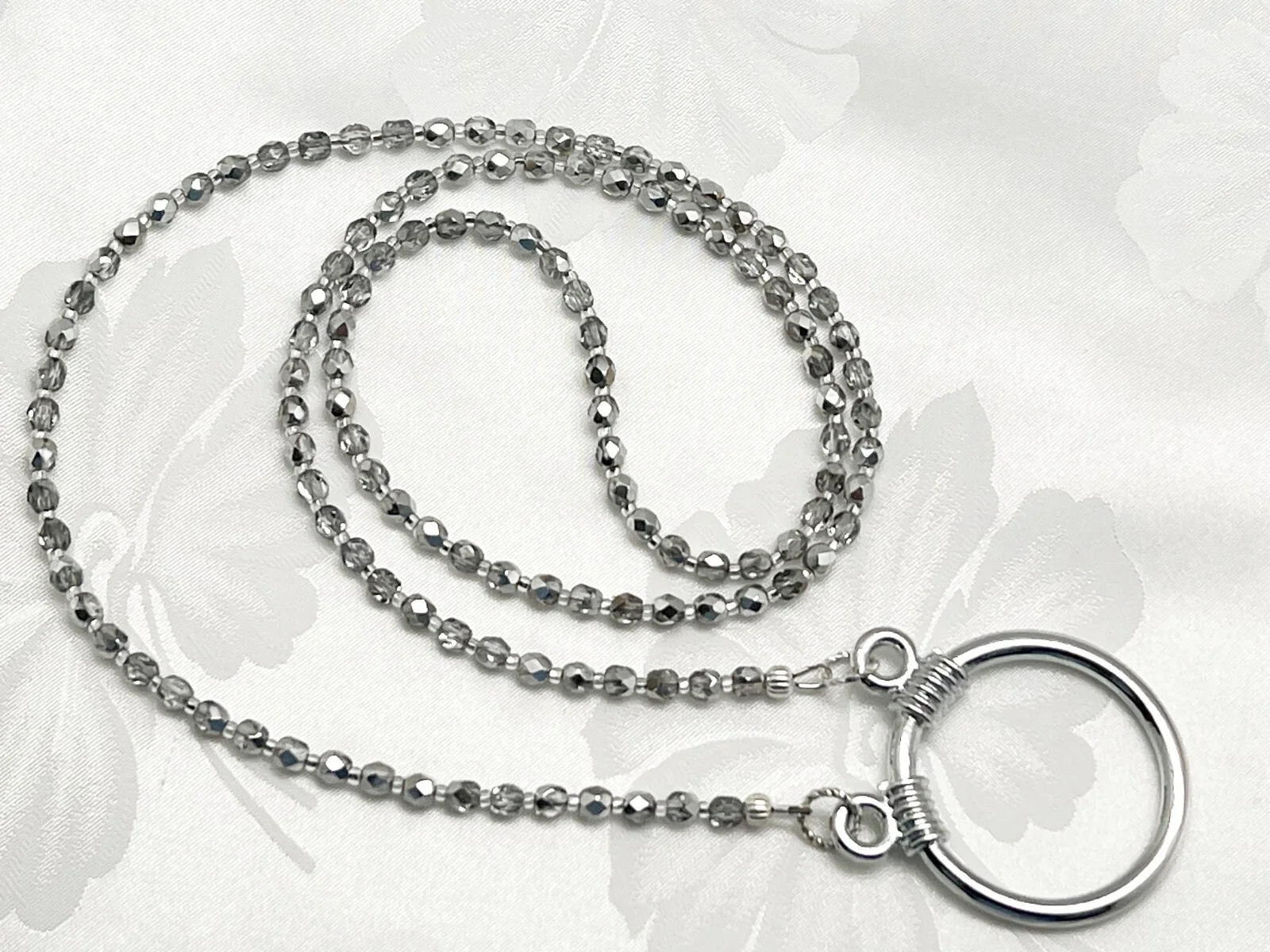 Eyeglass LA Necklace Loop Sparkling Silver Crystal Glasses Holder Ring Chain 3