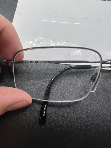Flexon 600 By Marchon Gunmetal EyeglasseS Frames 49 18-140 with silver case 3