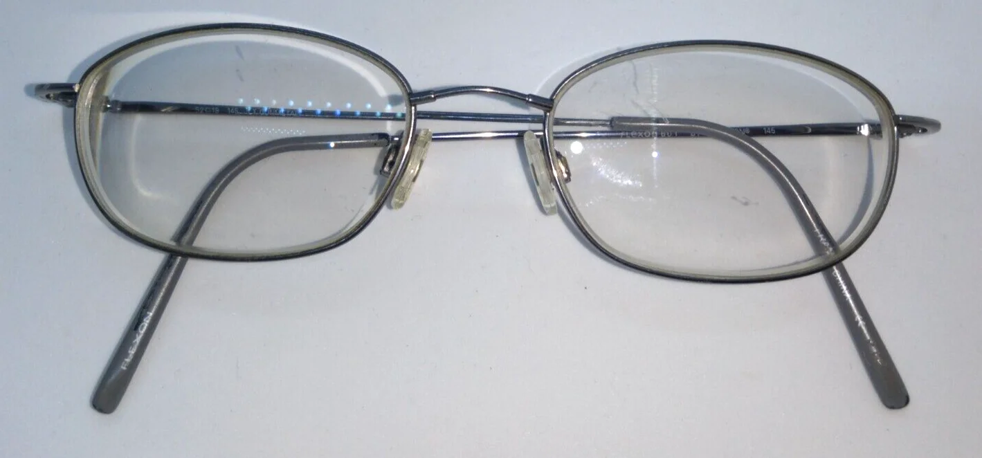 Flexon 601 by Marchon Lt Gunmetal Eyeglass Frames Metal Rim 52-19-145