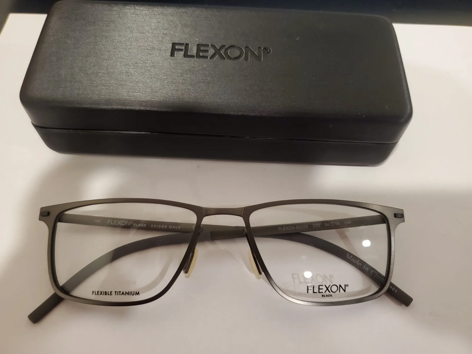 FLEXON B 2026 033 GUNMETAL Flexible Titanium Eyeglasses 54mm/18 with Case NEW 4