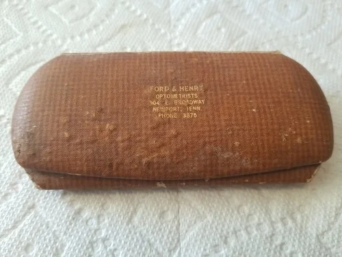 Ford & Henry Optometrists Vintage Eye Glass Case Newport, TN Tennessee