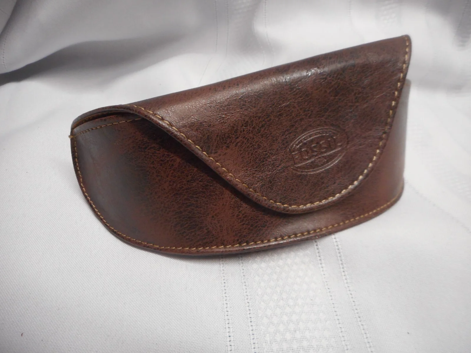 Fossil Sunglass Eyeglass Case Brown Magnetic Closure Semi Hard