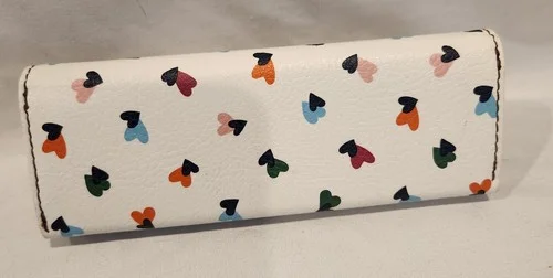 Fossil Sunglasses Glasses Hard Case White With Hearts Leather Magnet Closure 4