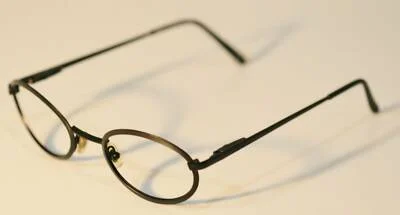 Fossil Unisex GERI Matte Black Metal Eyeglass Frames Designer Style Rx Eyewear 3