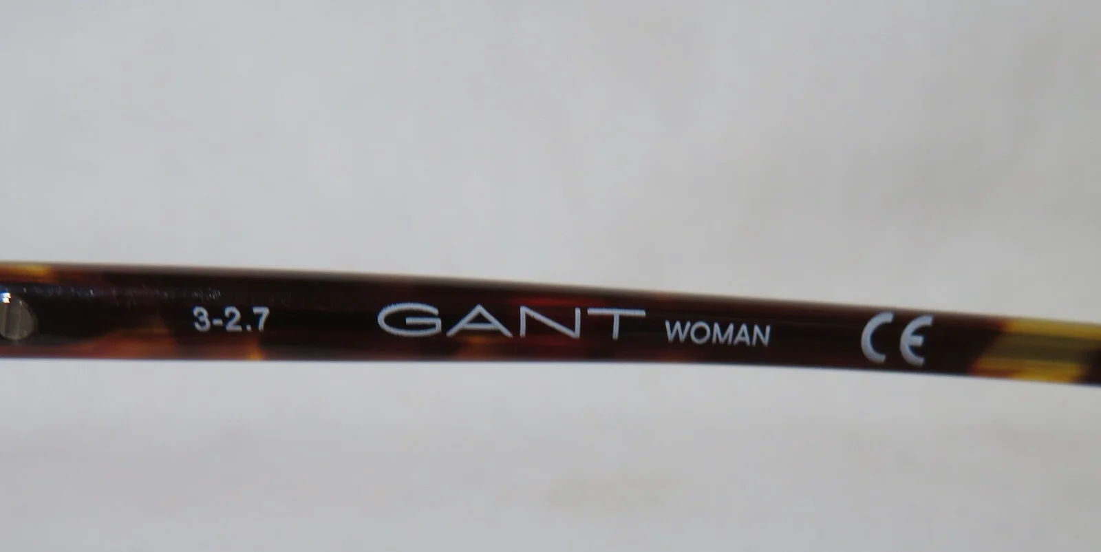 Gant Woman eyeglass frames, GA4082 frame 52-17-140 Opaque Frosted white/Tortoise 4
