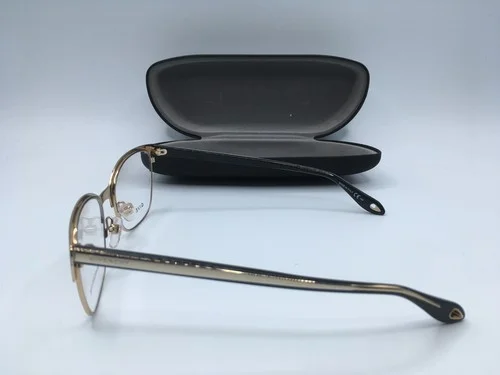 Givenchy GV0076 Women 2