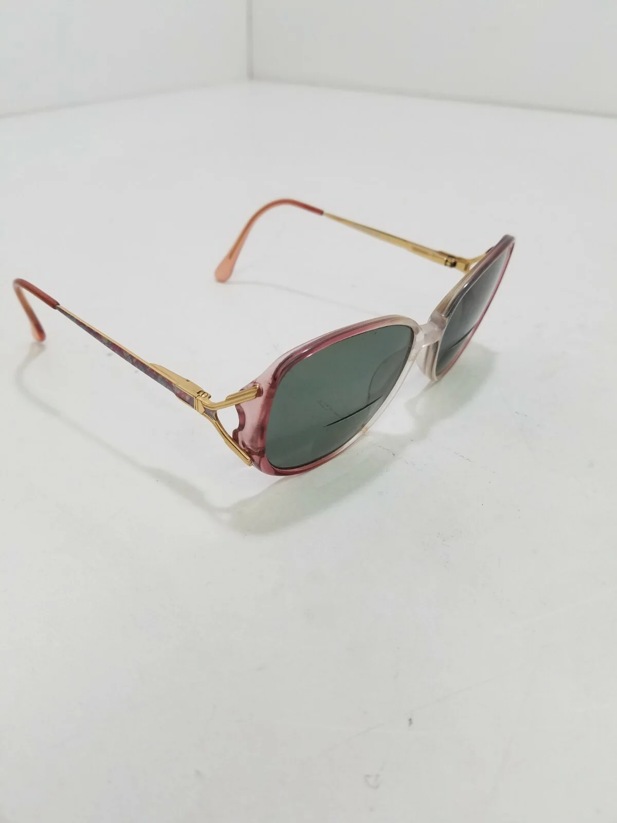 Gloria Vanderbilt 746 Eyeglass Frames Zyloware Pink & Gold, Rainbow Sparkle Arms 3
