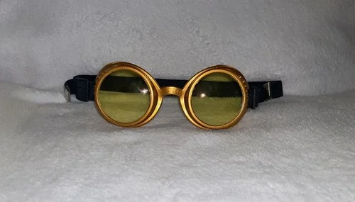 Gold Steampunk Cosplay Goggles Yellow Lens NEW 2