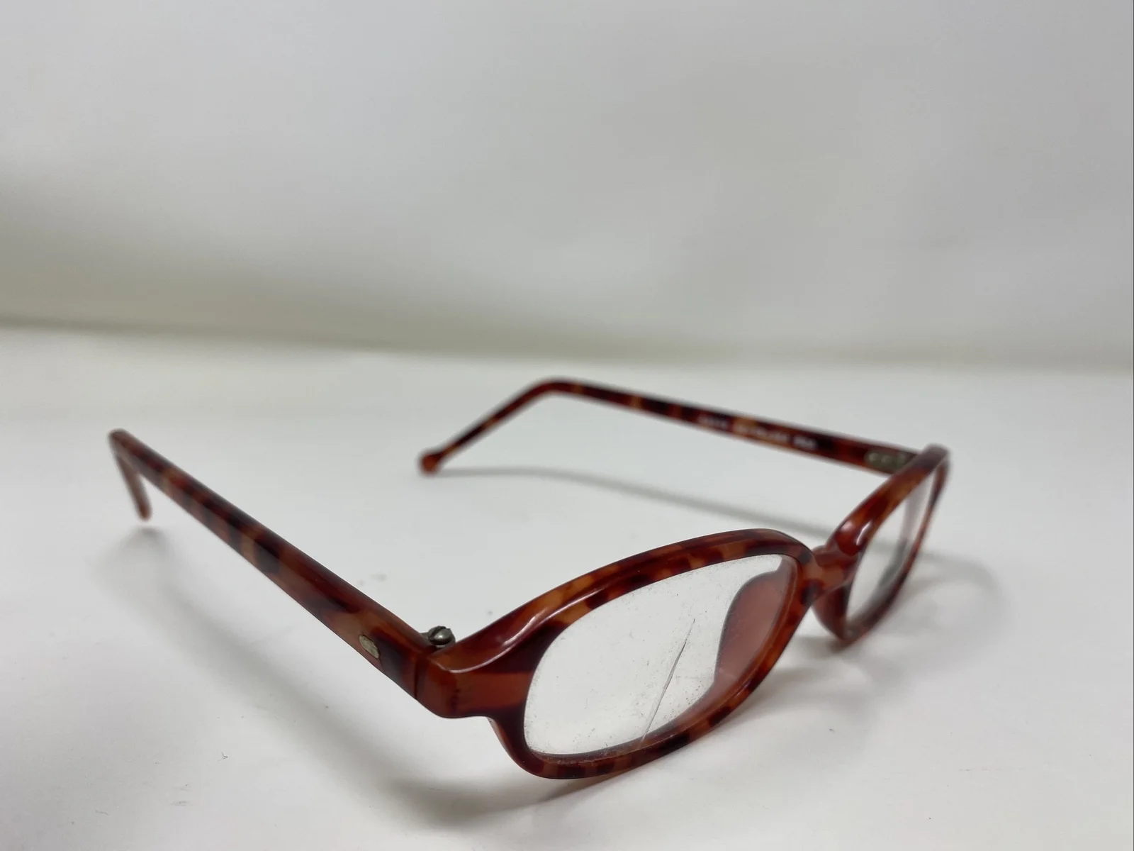Gotham Style Eyeglasses Frames 44-17-140 Amber Full Rim SH84 2