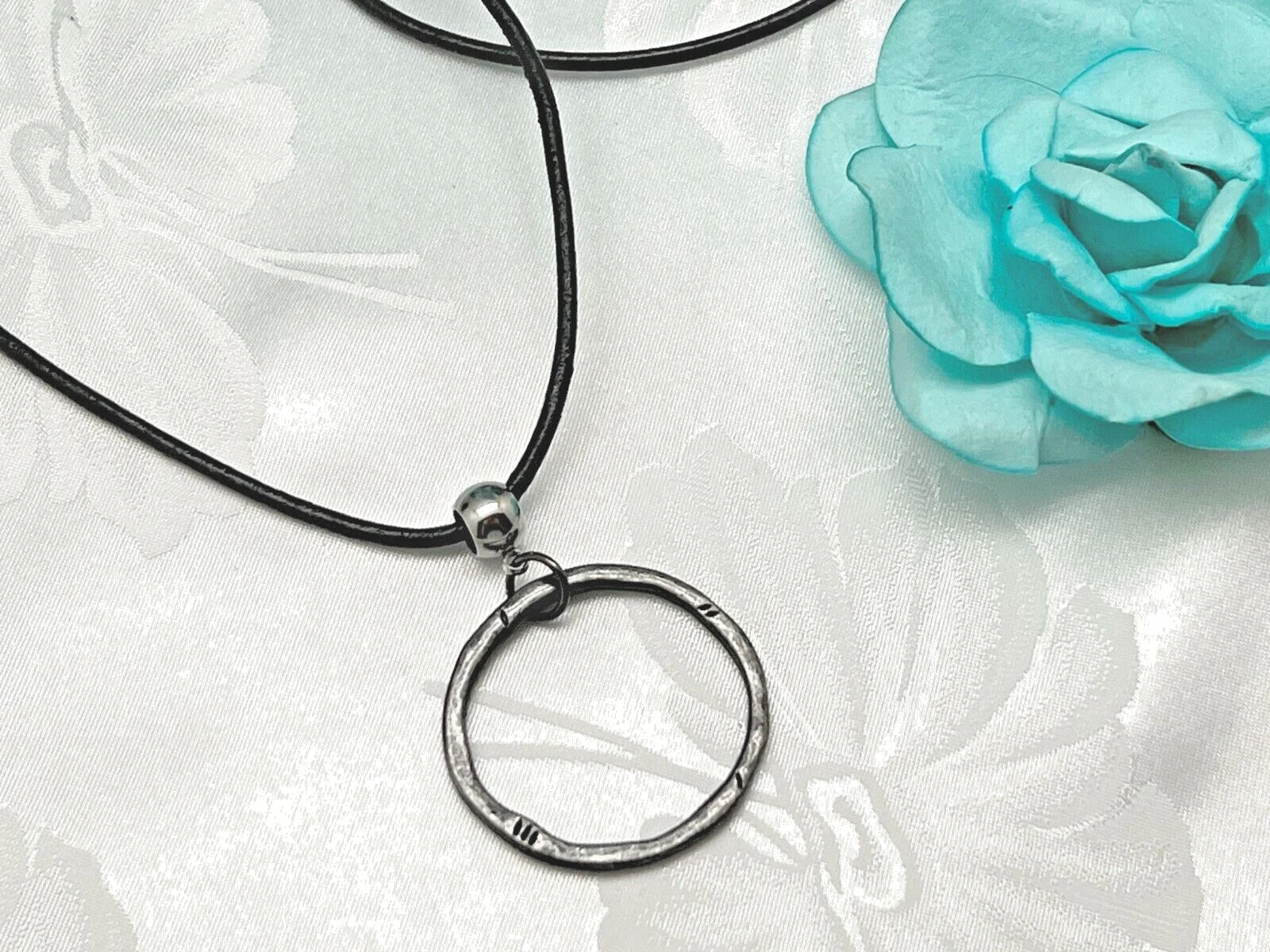 Gray Leather Eyeglass Holder Necklace, Eyeglass Loop Glasses Chain, Gunmetal
