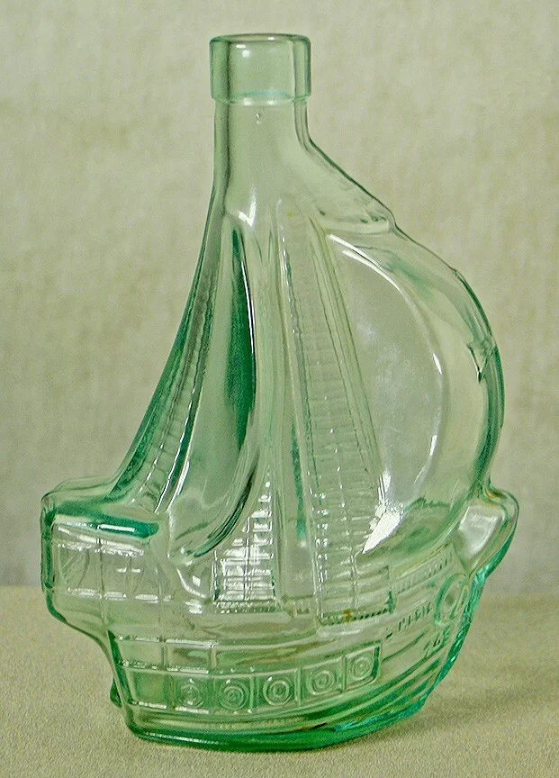 Green Glass Santa Maria Sailing Ship Shaped Bottle 3