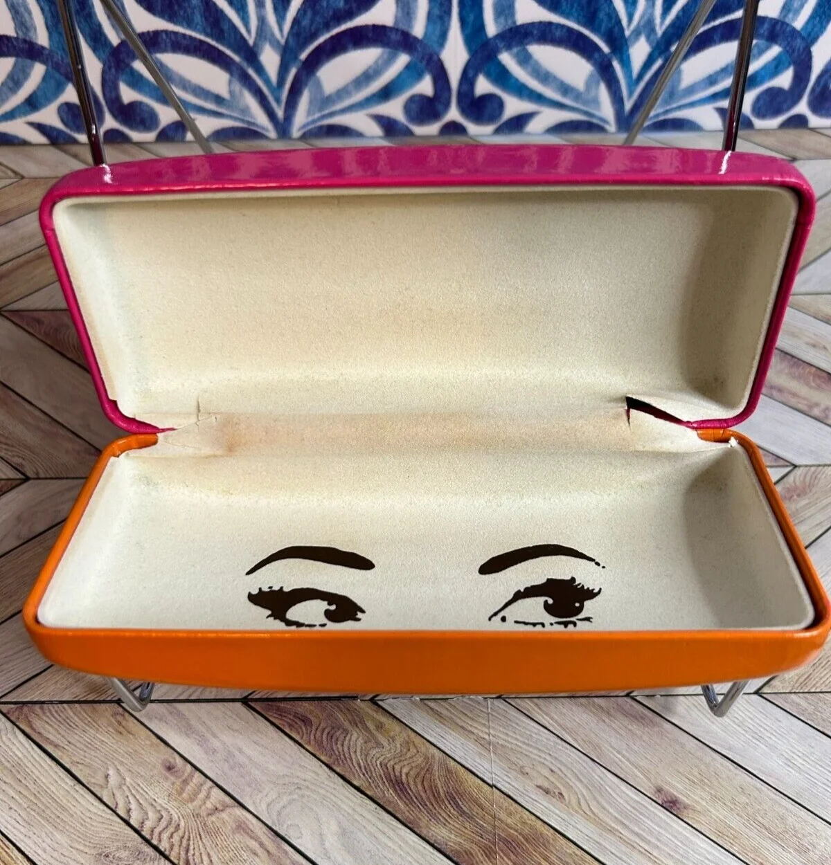GUC - Kate Spade New York Pink/Orange Hard Clamshell Eyeglass/Sunglasses Case 3