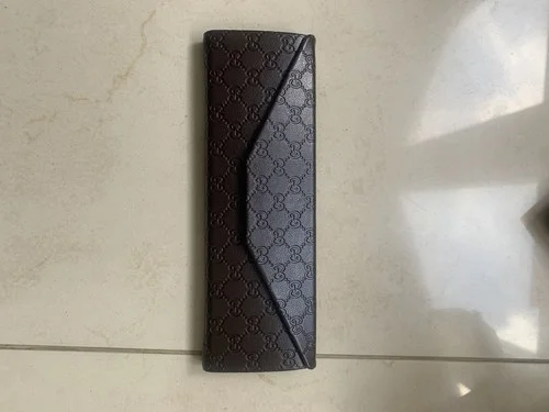 Gucci Brown Eyeglass Trifold Glasses Case Folding Hardshell Triangular Triangle 3