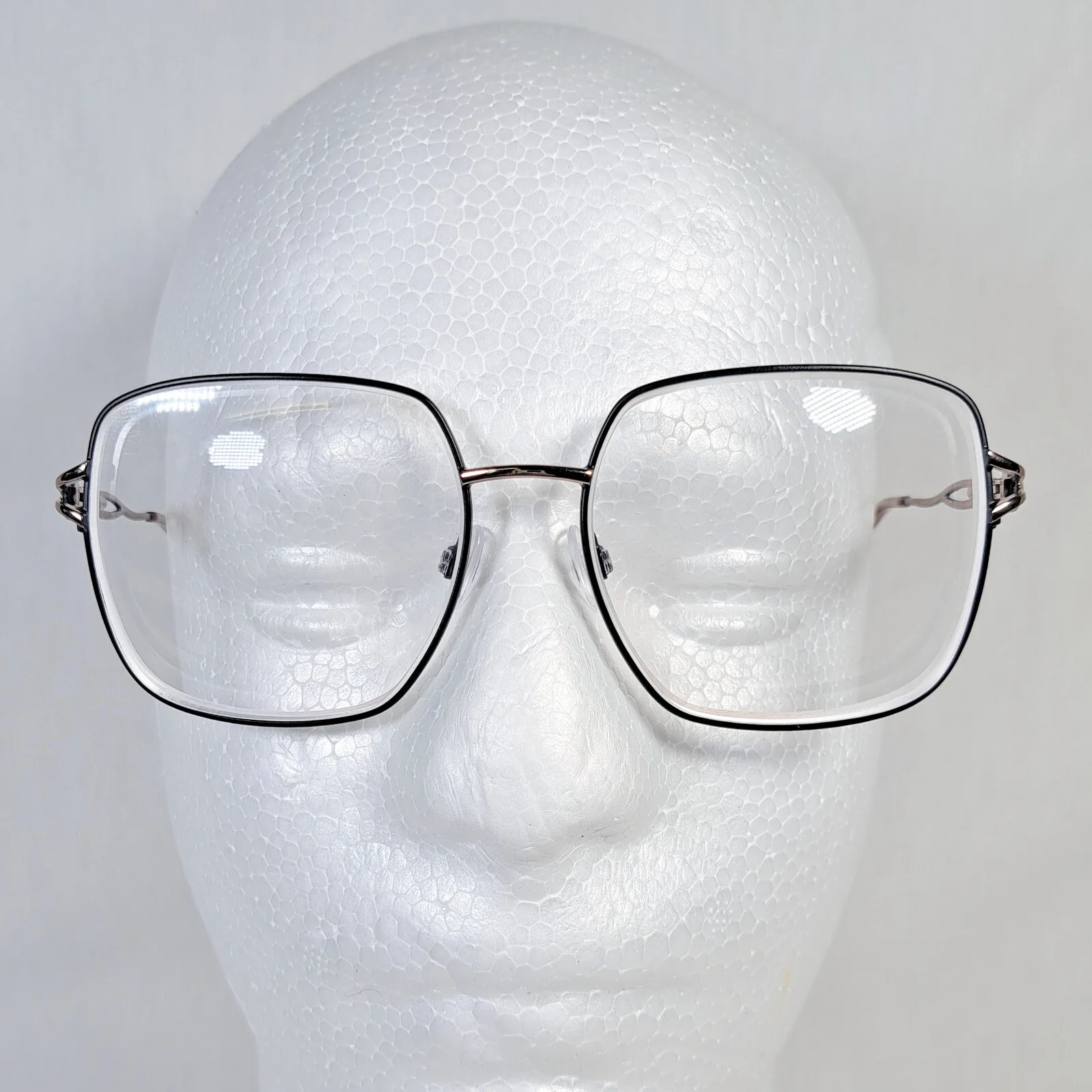 H Halston Xyloware 2010 323 Womens Designer Eyeglasses Frame w/ Case 54-16-140mm 2