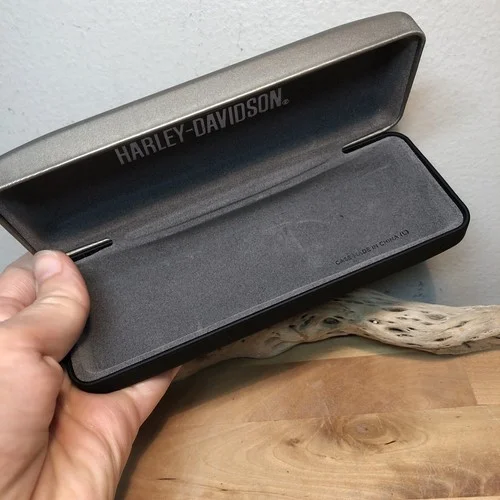 Harley Davidson Sunglass Case Gray Metallic eye glass Holder 6.25 3