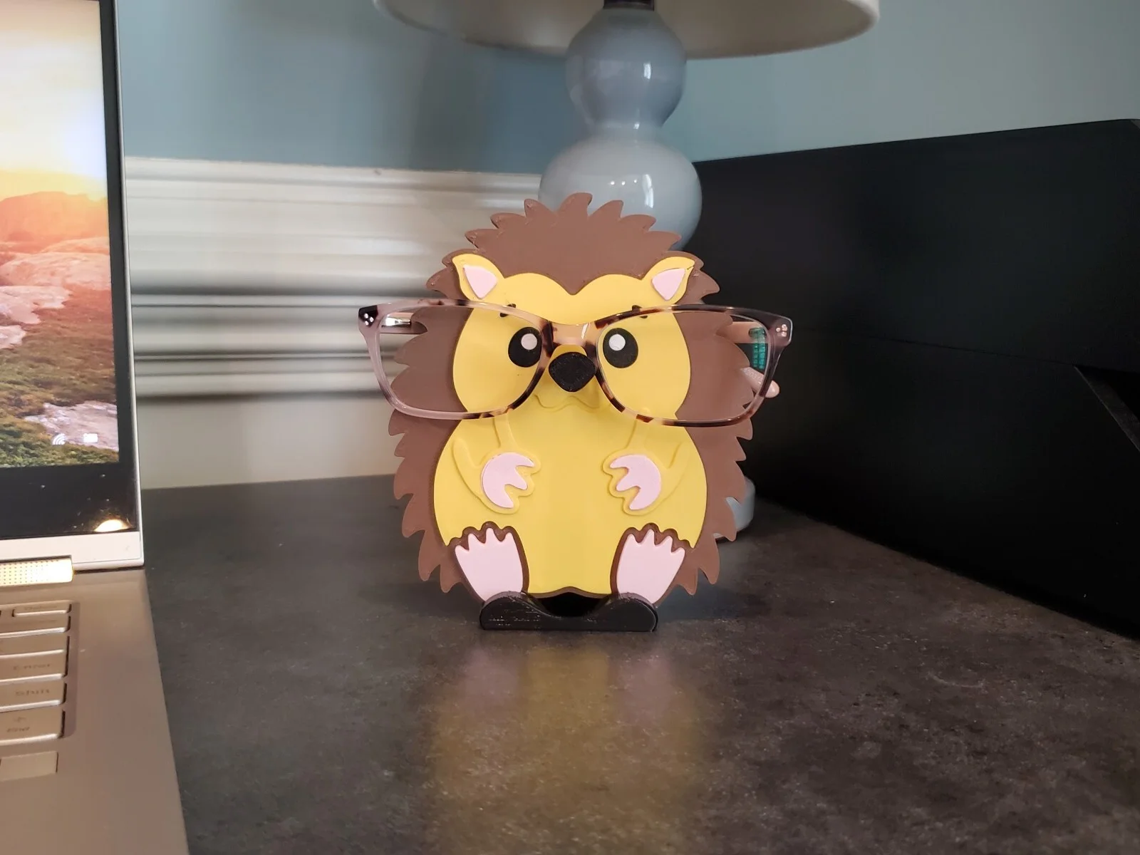 Hedgehog Eyeglasses Holder, Hedgehog Glasses Stand and Christmas Gift Idea 2
