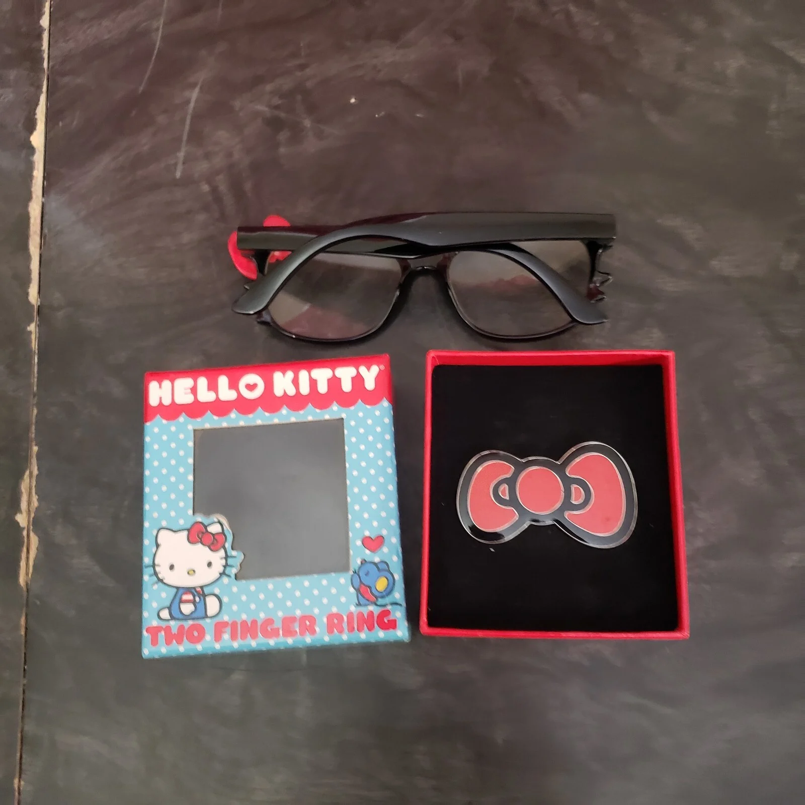 Hello Kitty Two Finger Enamel Ring Loungefly Cosplay Zoo Crew Eyeglasses Frames 2