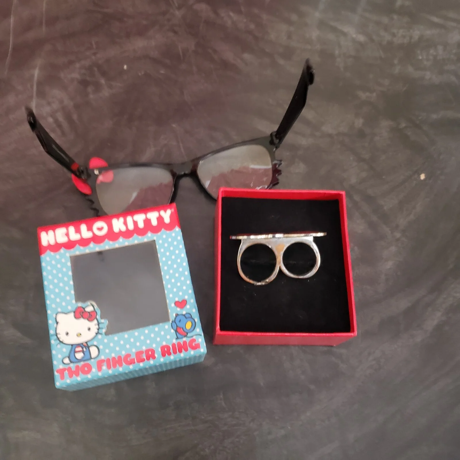 Hello Kitty Two Finger Enamel Ring Loungefly Cosplay Zoo Crew Eyeglasses Frames 3