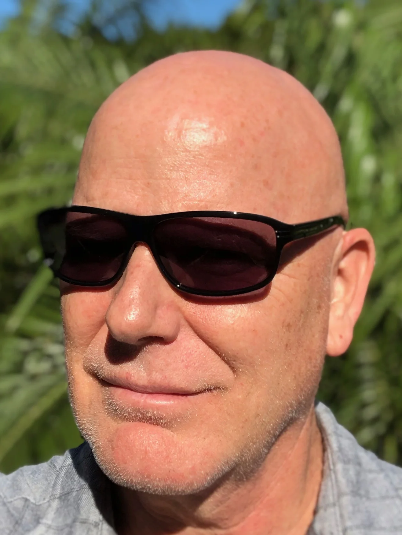 In Style Eyes First Class, Nearly Invisible Line Bifocals Sunglasses 4