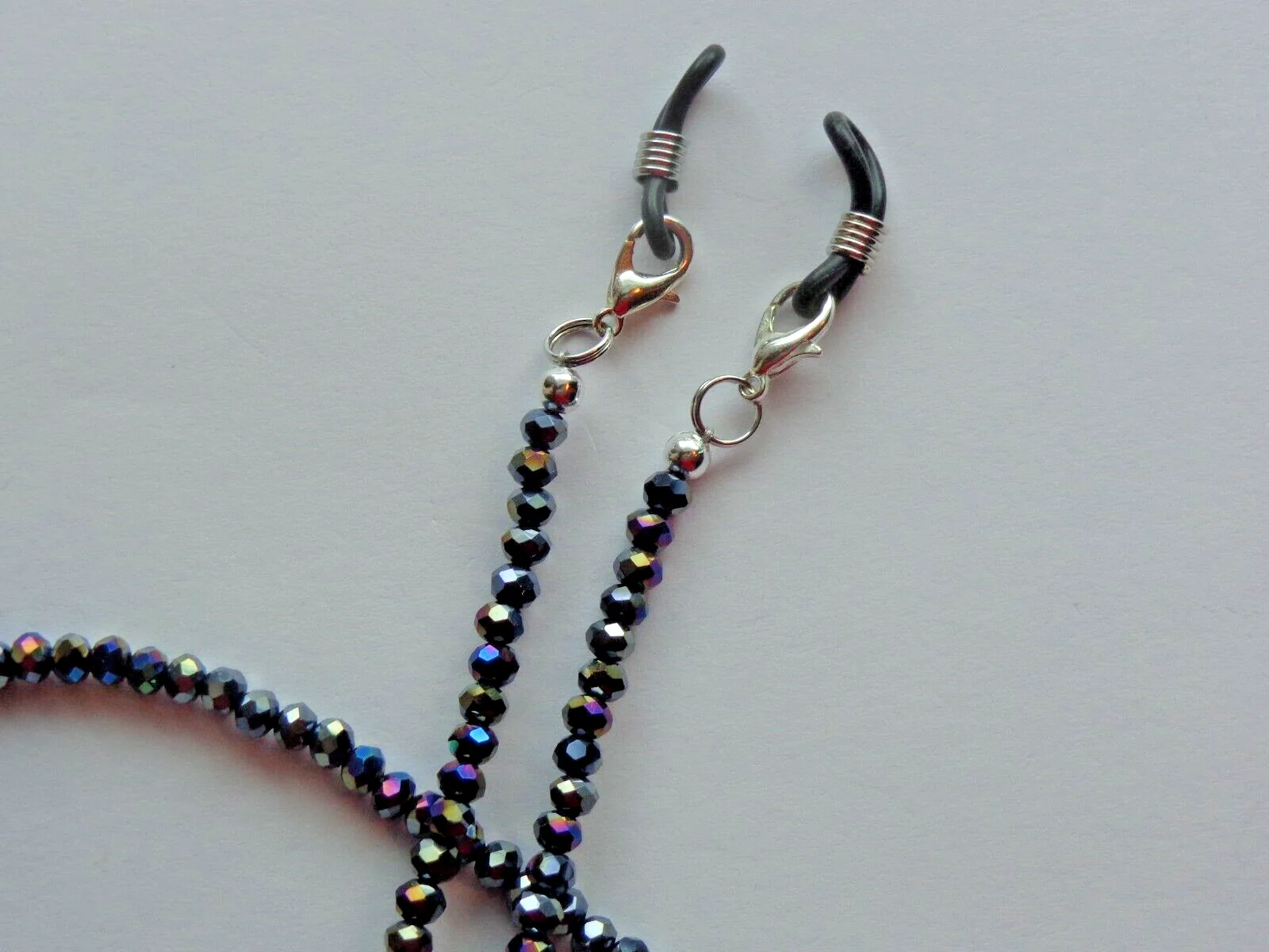 IRIDESCENT BLACK CRYSTALS BEADED EYEGLASSES HOLDER SUNGLASSES + LOBSTER CLASP 2