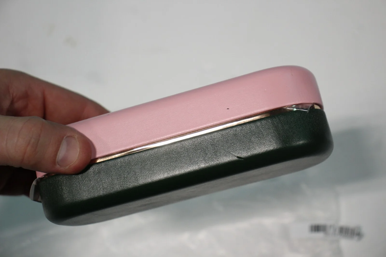 Kate Spade New York Pink & Green Hard Eyeglass Case with Cloth 2