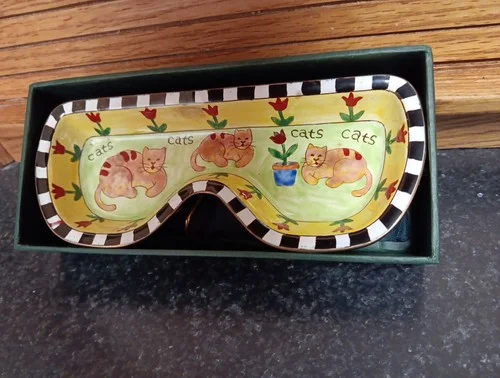 Kelvin Chen 1999 Hand Painted Cat Enamel Over Copper Eyeglass Holder #7764 3