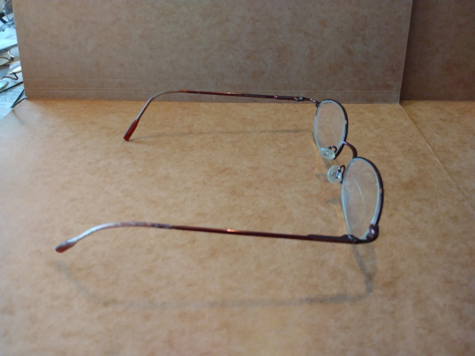 Kenneth Cole 135mm CV MS BEND IT Eyeglasses Brown Oval half frame Used. 3