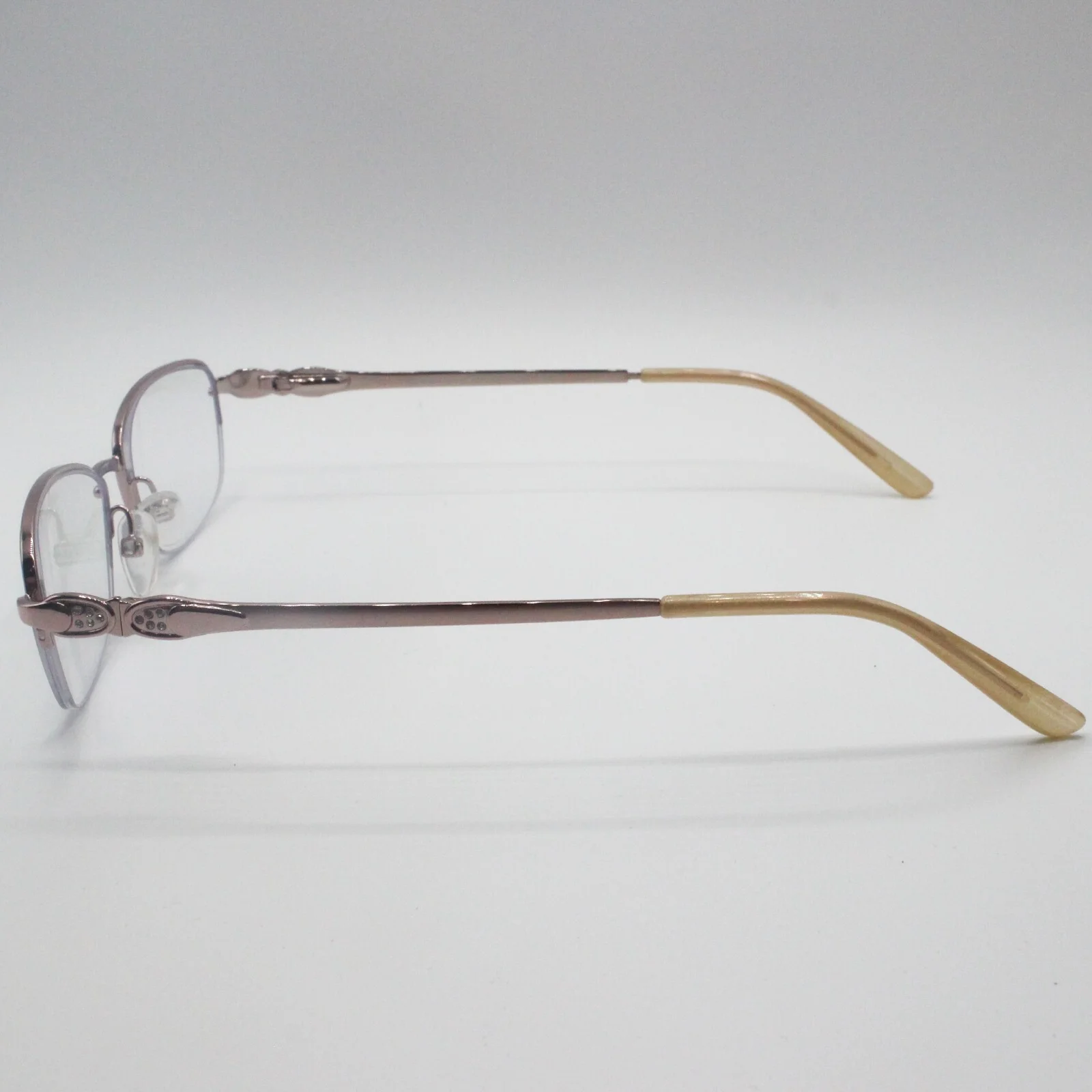KIRKLAND SIGNATURE #1111 CORALVILLE METAL EYEGLASS FRAMES LIGHT PEACH 50-16-135 3