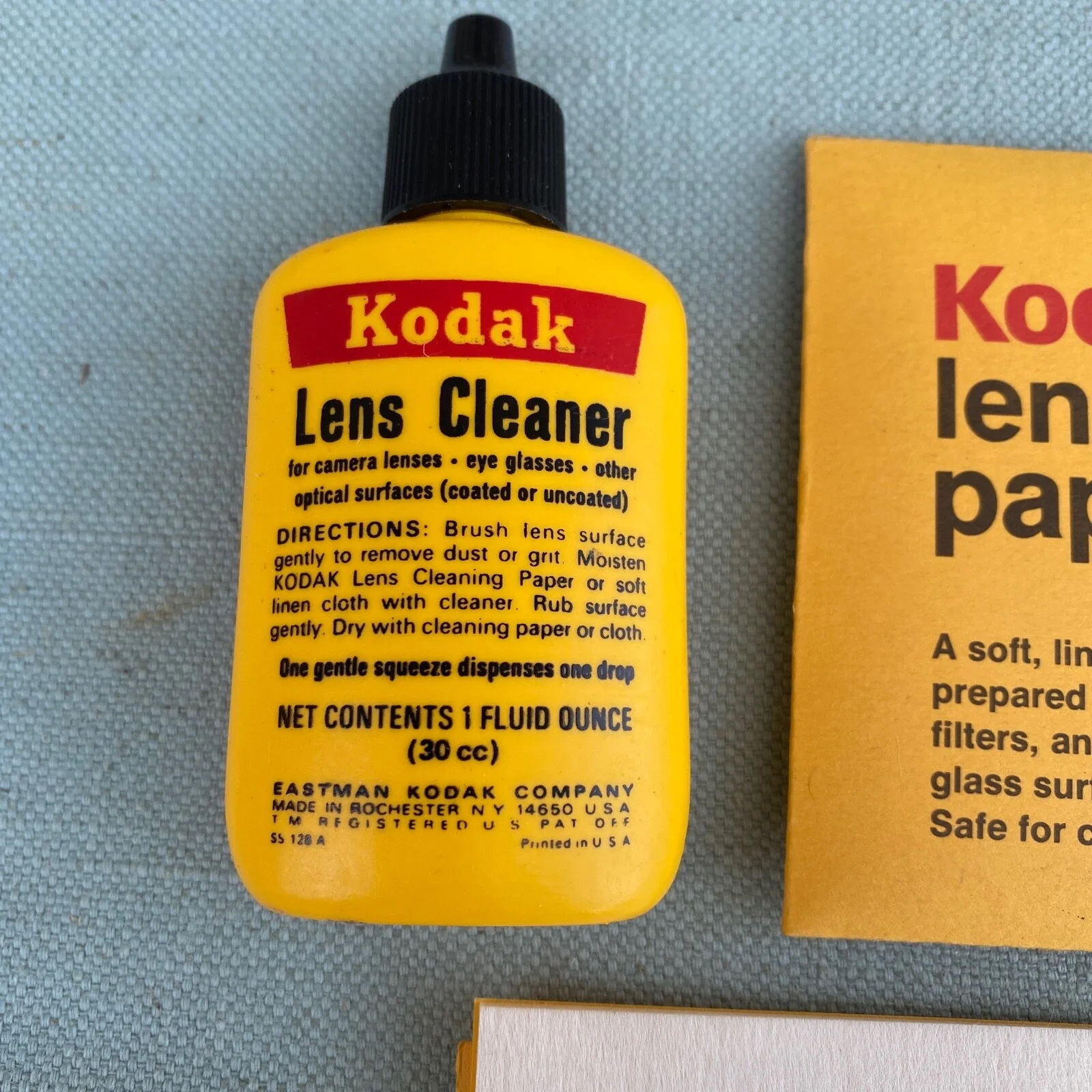 Kodak Lens Cleaner Cleaning Paper Sheets Vintage Camera Eye Glasses Computer VTG 2