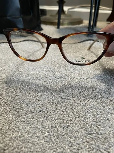 Lacoste frames women’s L2850