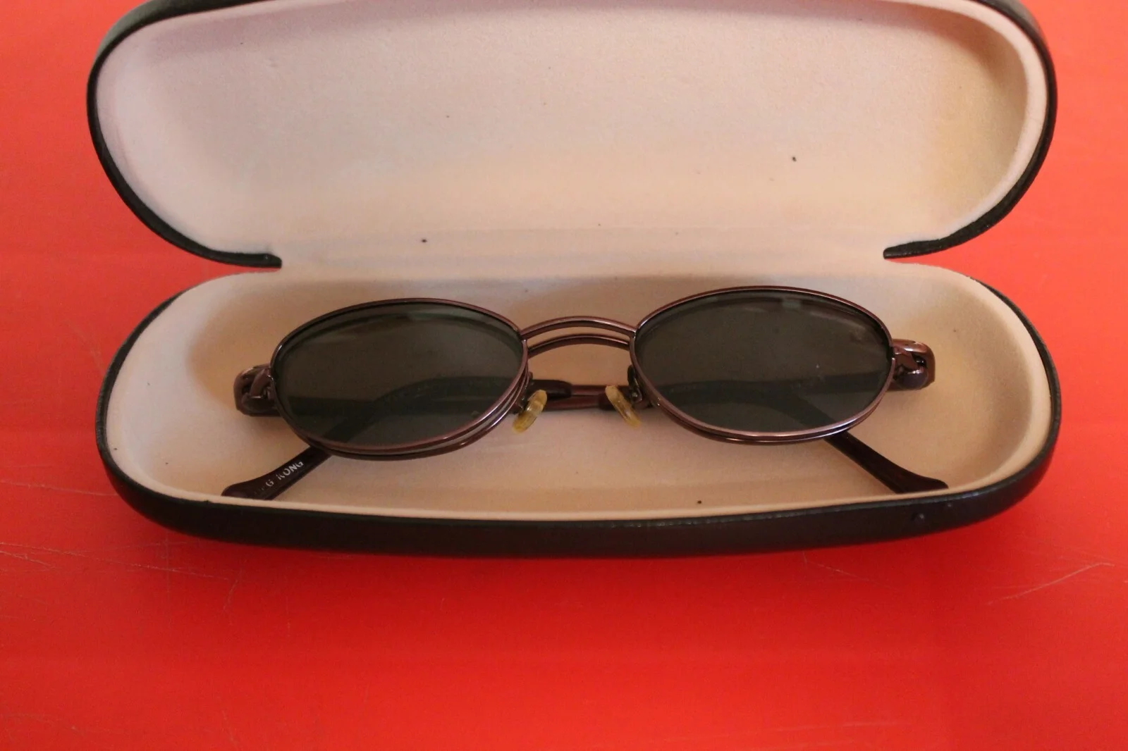 Ladies Used Full Rim Bronze Color Eyeglasses With Magnetic Sunglasses 3