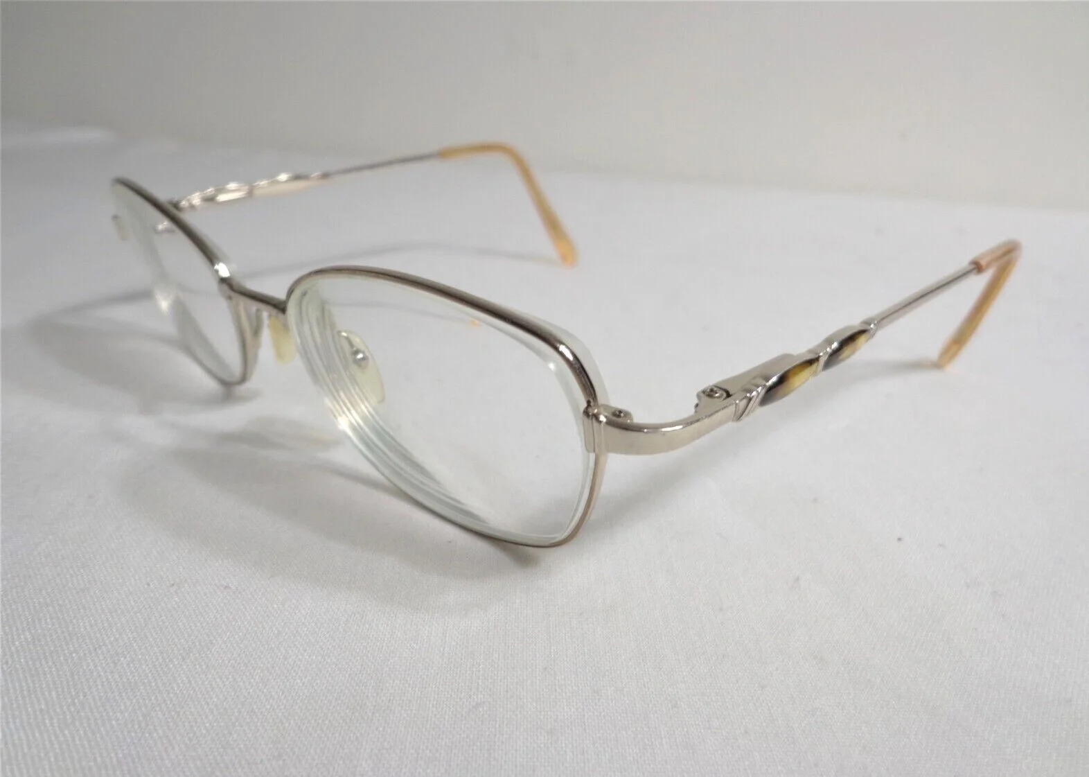 LINDA EVANS 286 SANS PAREIL 52-17-135 EYEGLASSES COCOA FULL RIM FRAME