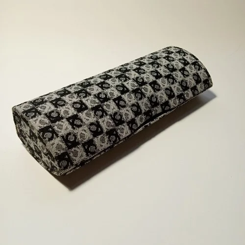 Liz Claiborne Eyeglasses Clam Shell Hard Case Fabric Cover Blk/Wht Logo Pattern