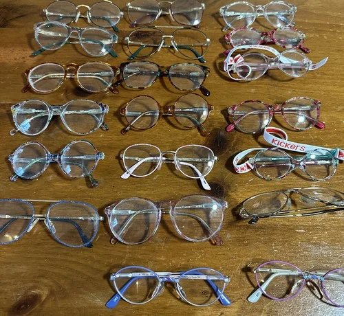 Logo Paris Children’s Eyeglasses Frame Lot Of 20 Salesmen Samples Clear Lenses