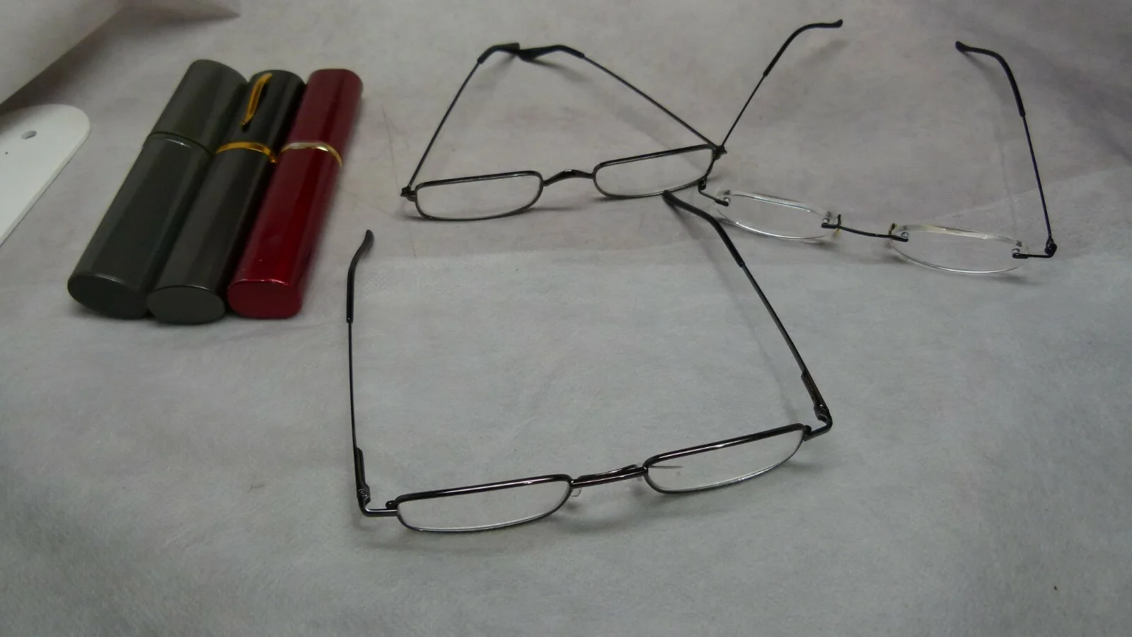 Lot of 3 Pcs Eyeglasses Frames: New Bee Reader RL801 and other + Bonus 4