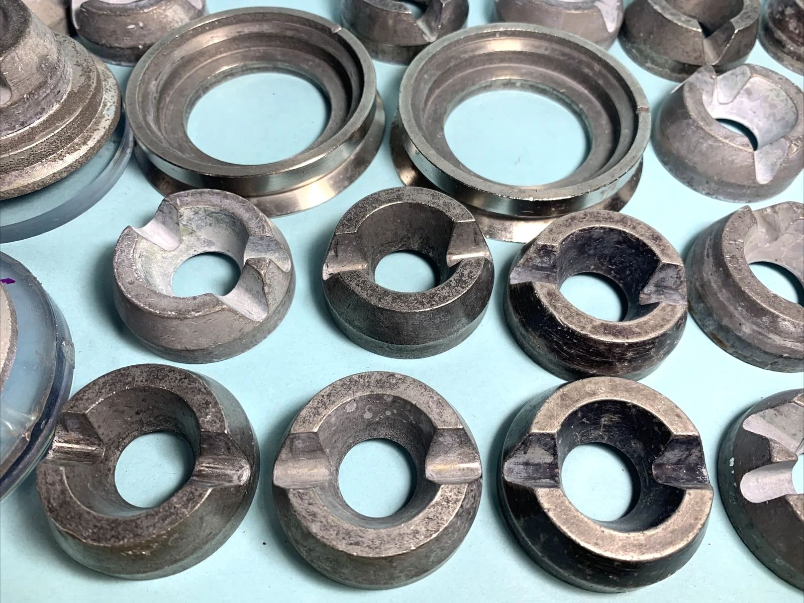 Lot Of 30) Blocker Block Chucks & Parts for Lens Blanks Eyeglass Manufacturing 3