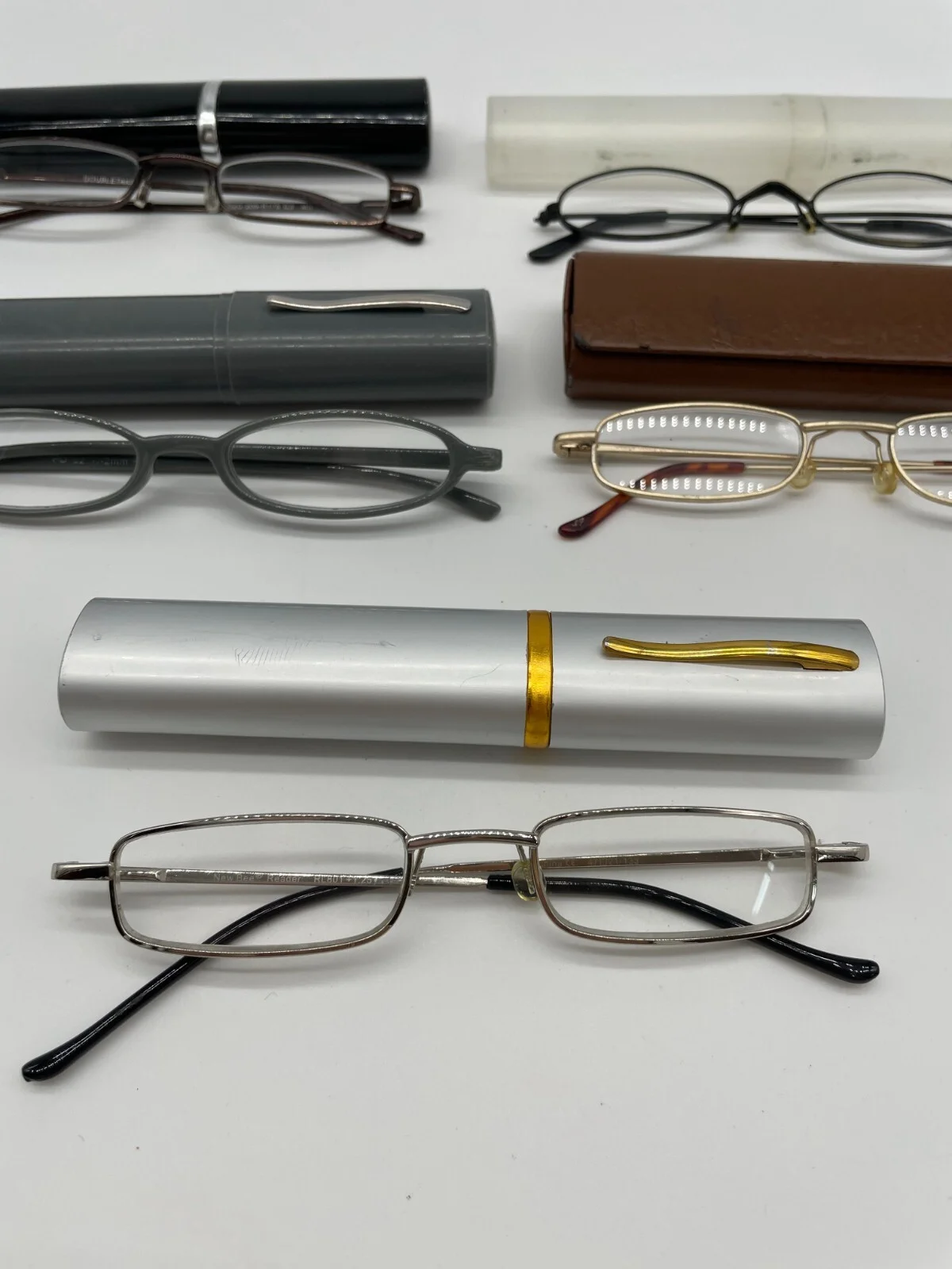 Lot of 5 pcs – Eyeglass Frames: New Bee Reader, Design Optics & other + Cases 3