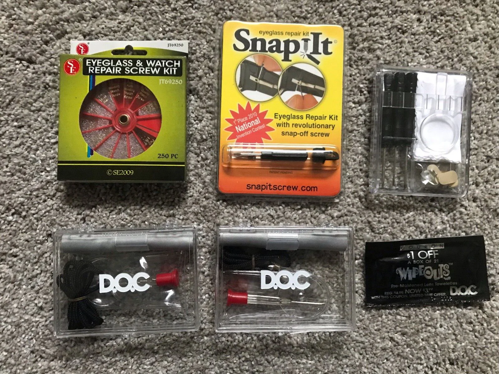 Lot of Eyeglass Repair Kits Mini Screwdrivers & Screws Snap It D.O.C NICE!