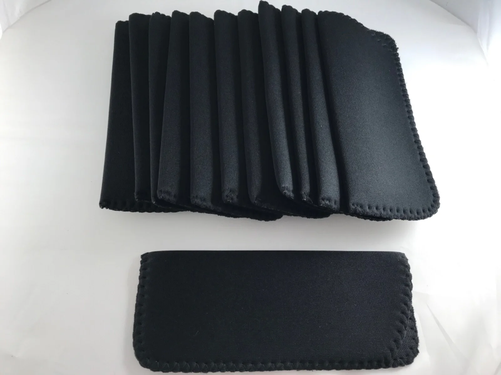 ~LOT of TWELVE~ All BLACK Neoprene Eyeglass Soft Reading Glass Cases Pouch 2