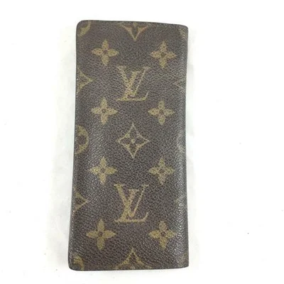 Louis Vuitton Monogram Glasses Case 2