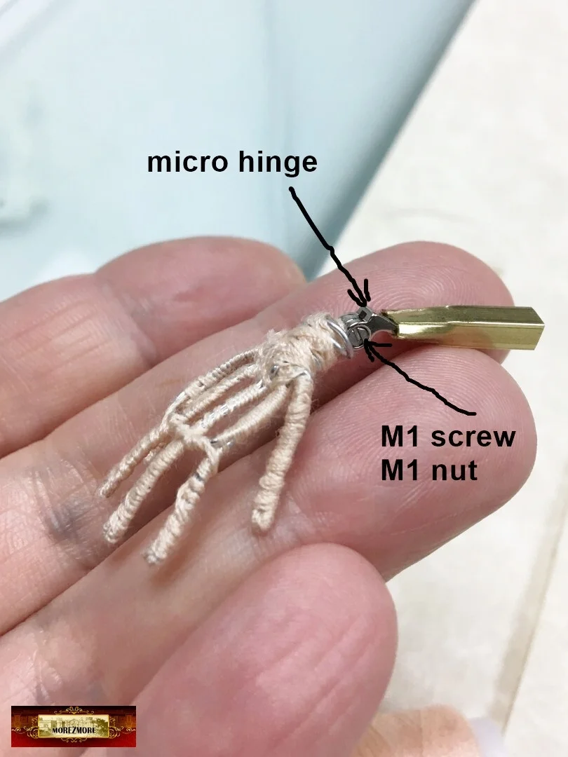 M00785-FS MOREZMORE 2 Micro Hinges LARGE for Stop Motion Puppet Wrist Knee Elbow 2