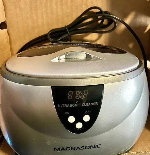 Magnasonic Professional Ultrasonic Jewelry Eyeglass Coin Cleaner Digital Timer 2